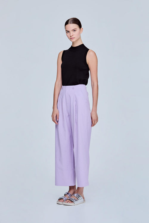 color:LAVENDER