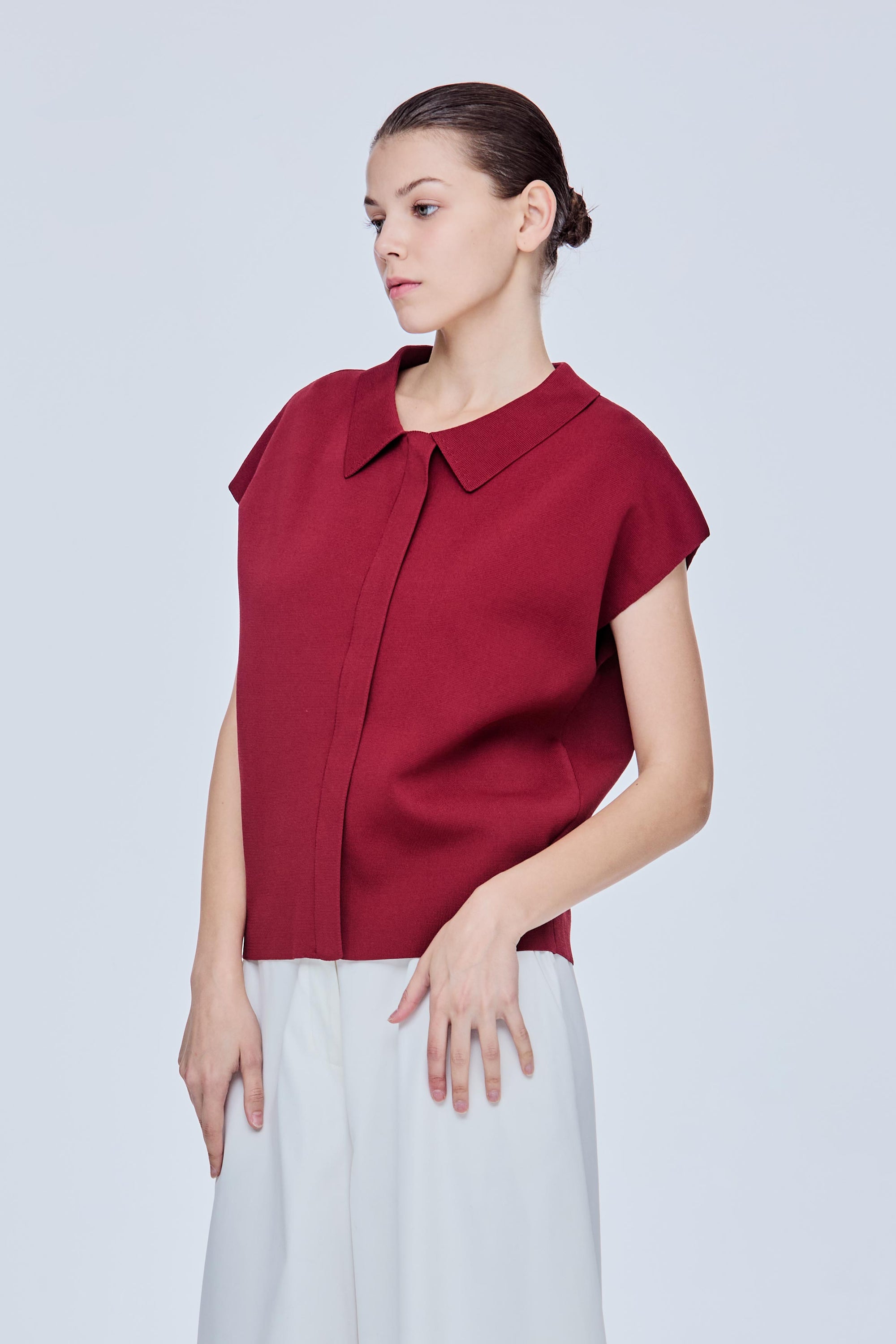 color:DARK RED