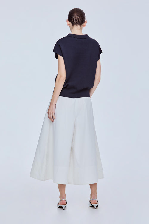 color:NAVY