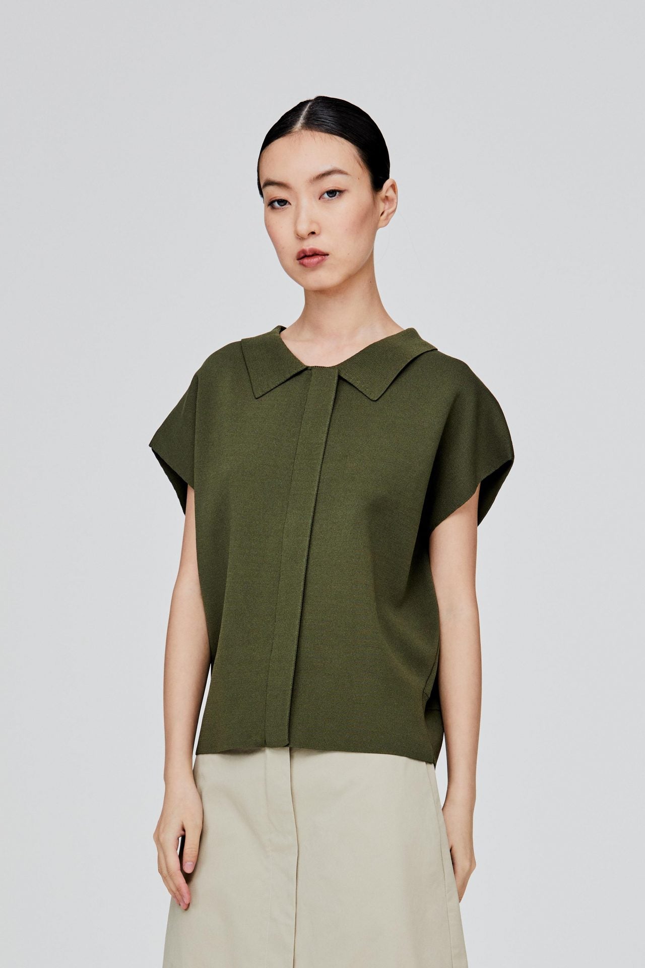 color:ARMY GREEN