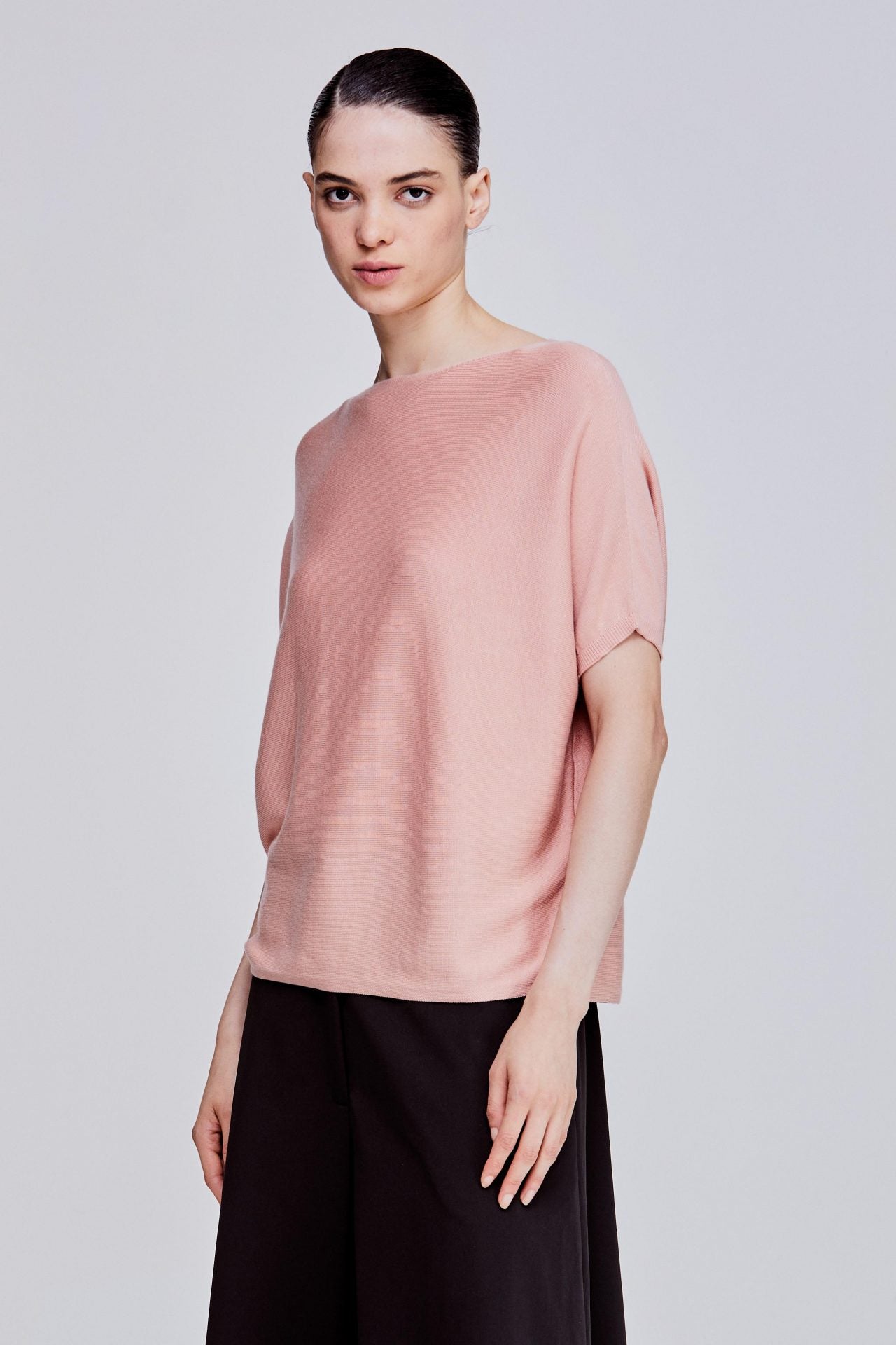 color:BLUSH
