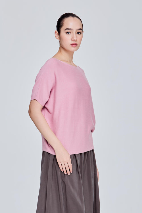 color:PINK