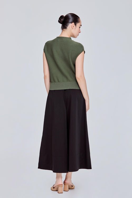 color:MOSS