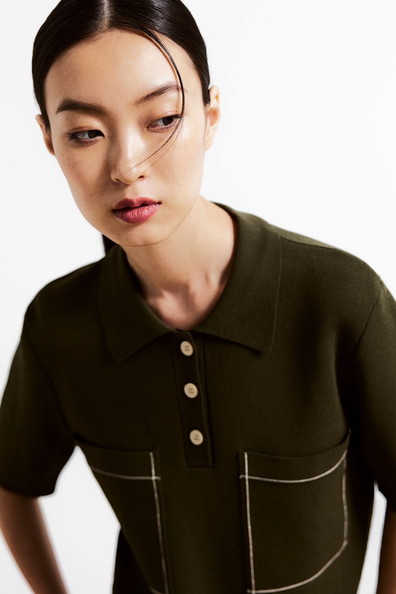 color:ARMY GREEN