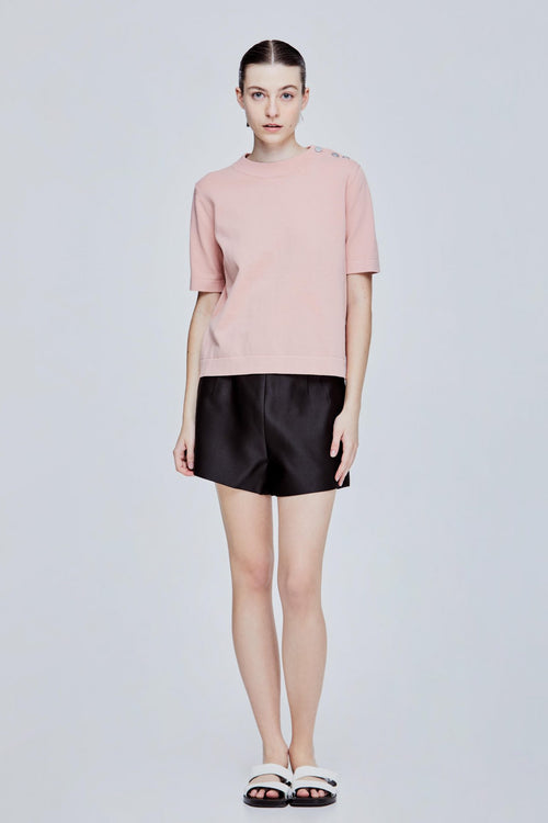 color:BLUSH