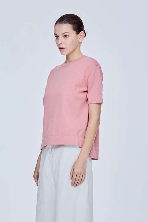 color:BLUSH