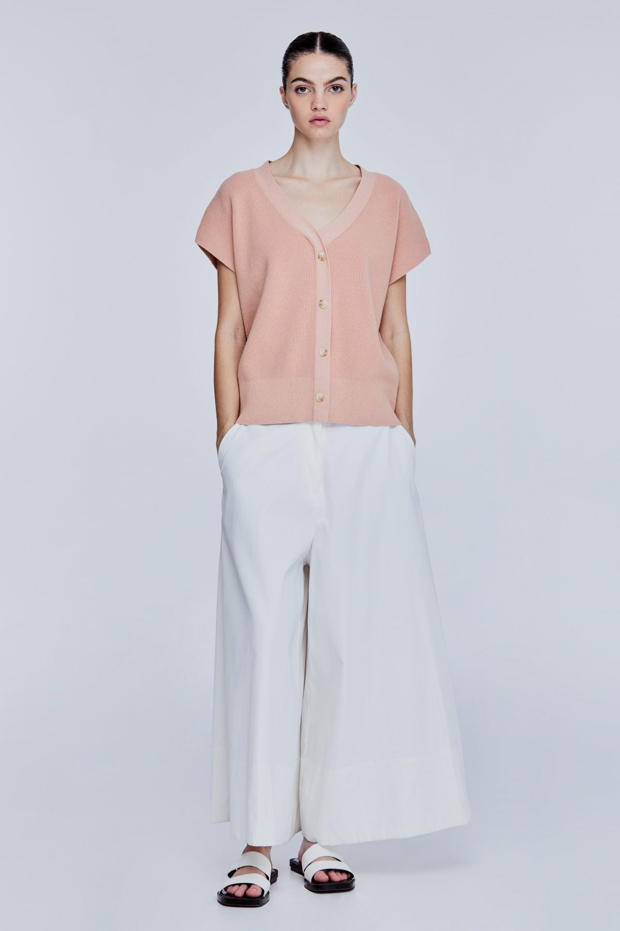 color:BLUSH