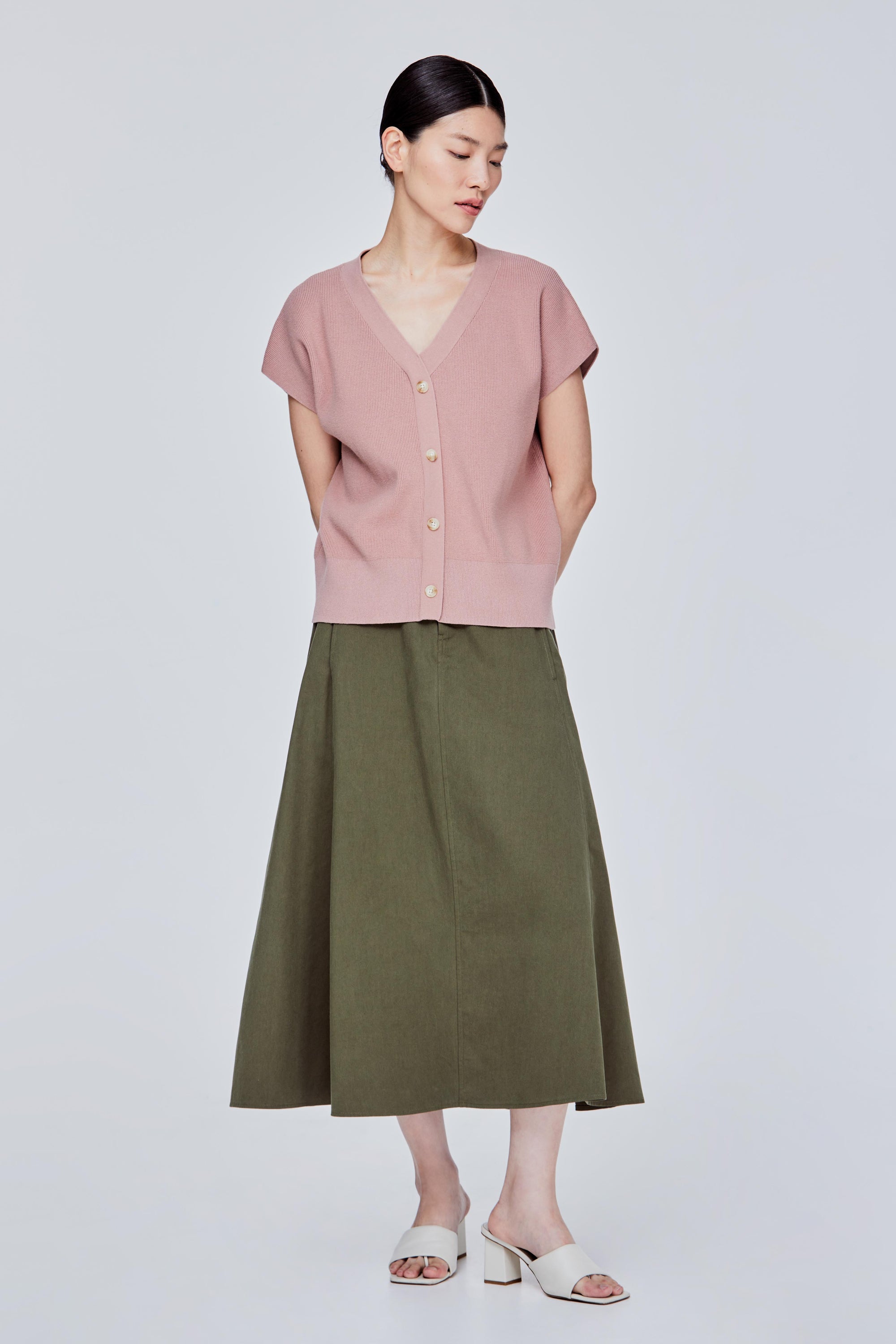 color:DUSK PINK