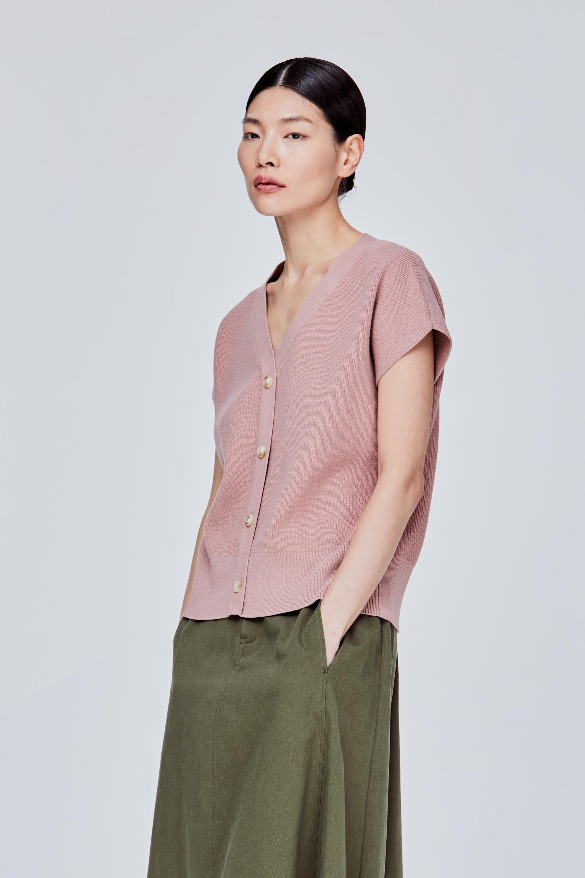color:DUSK PINK