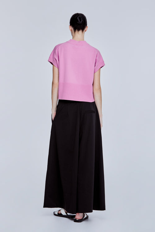 color:FUCHSIA