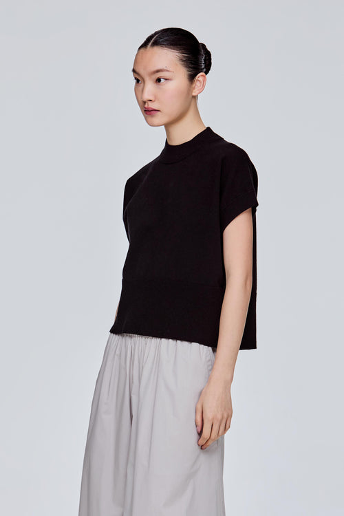 color:NOIR
