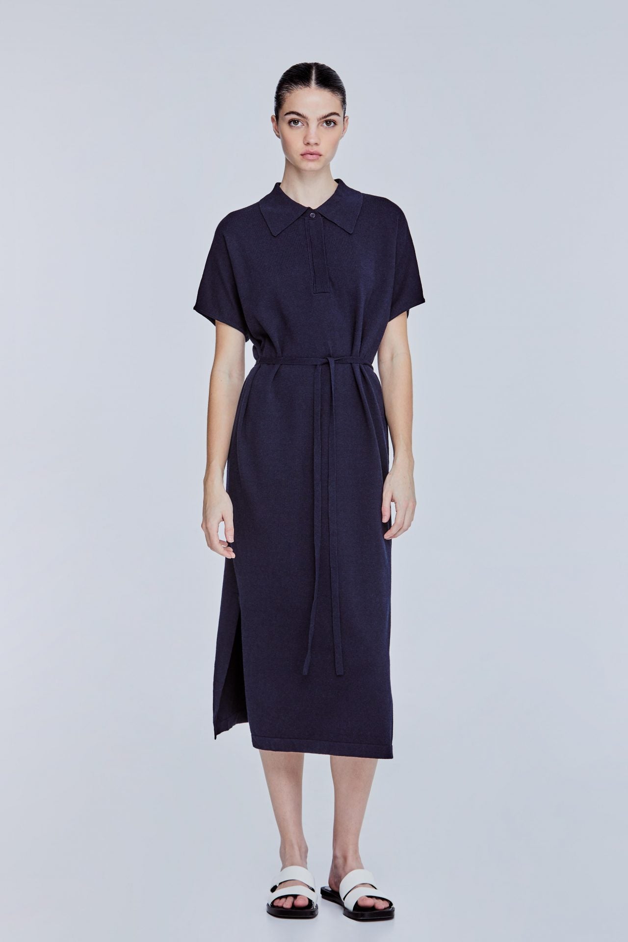 color:NAVY