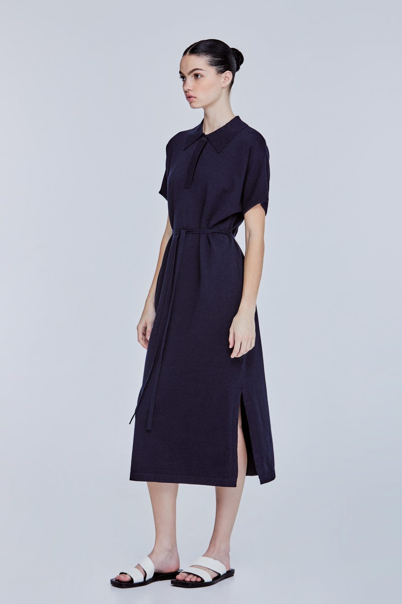 color:NAVY