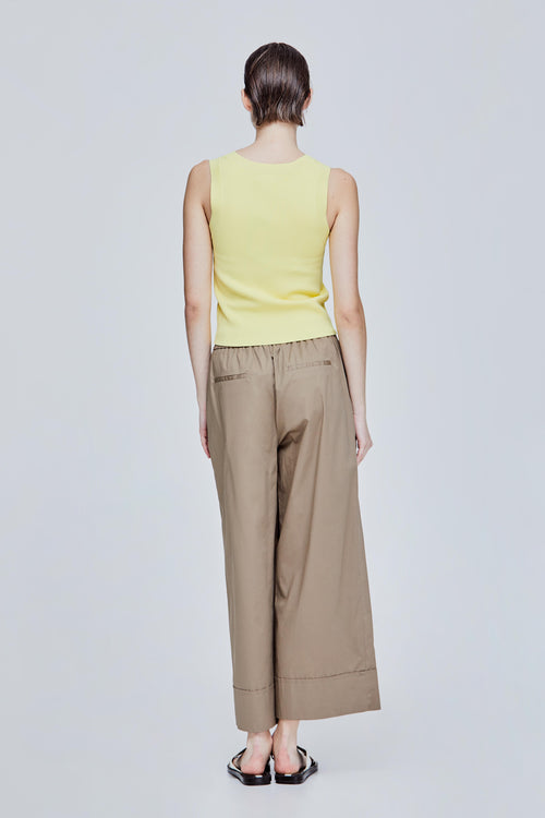 color:PALE YELLOW