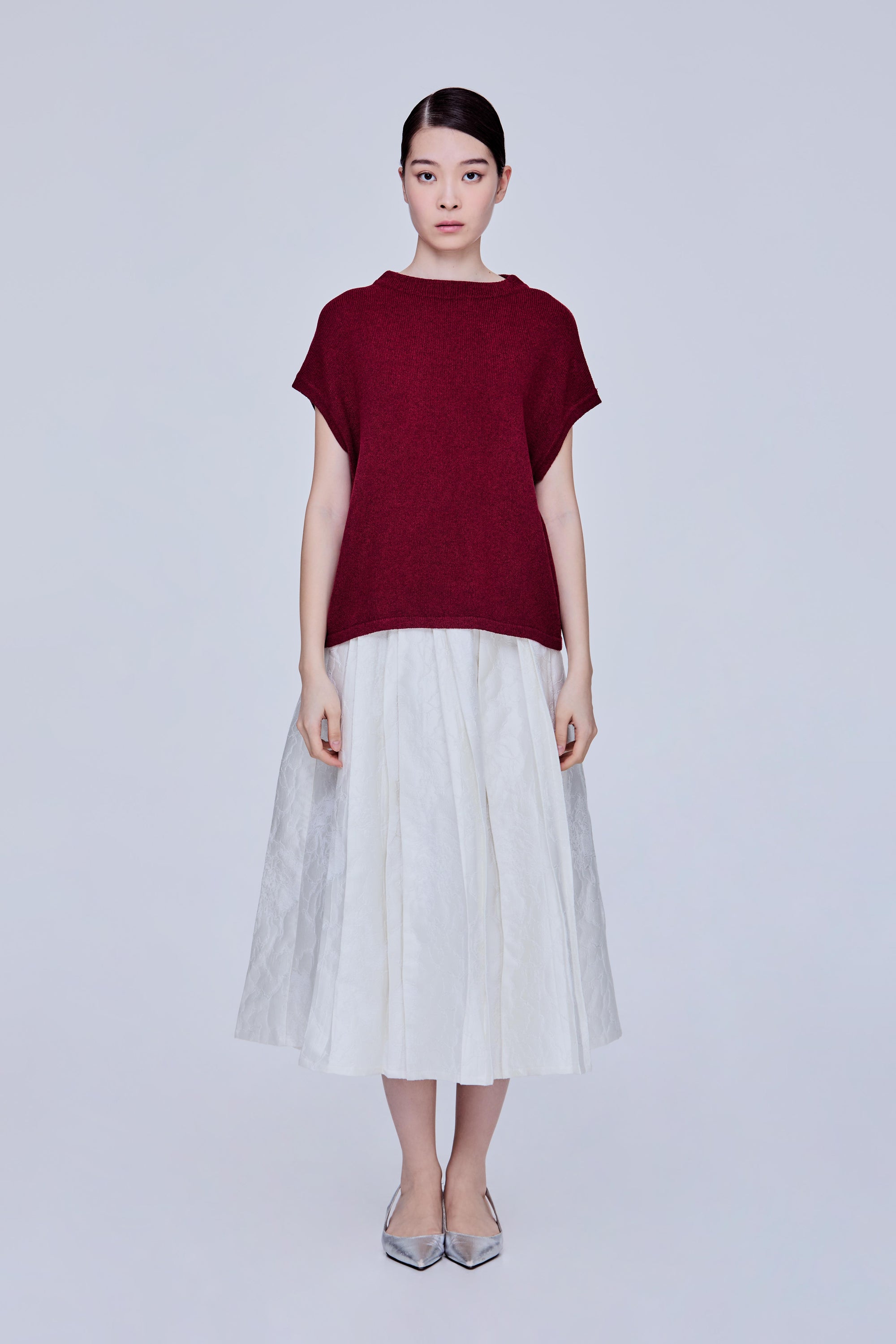 color:MAROON