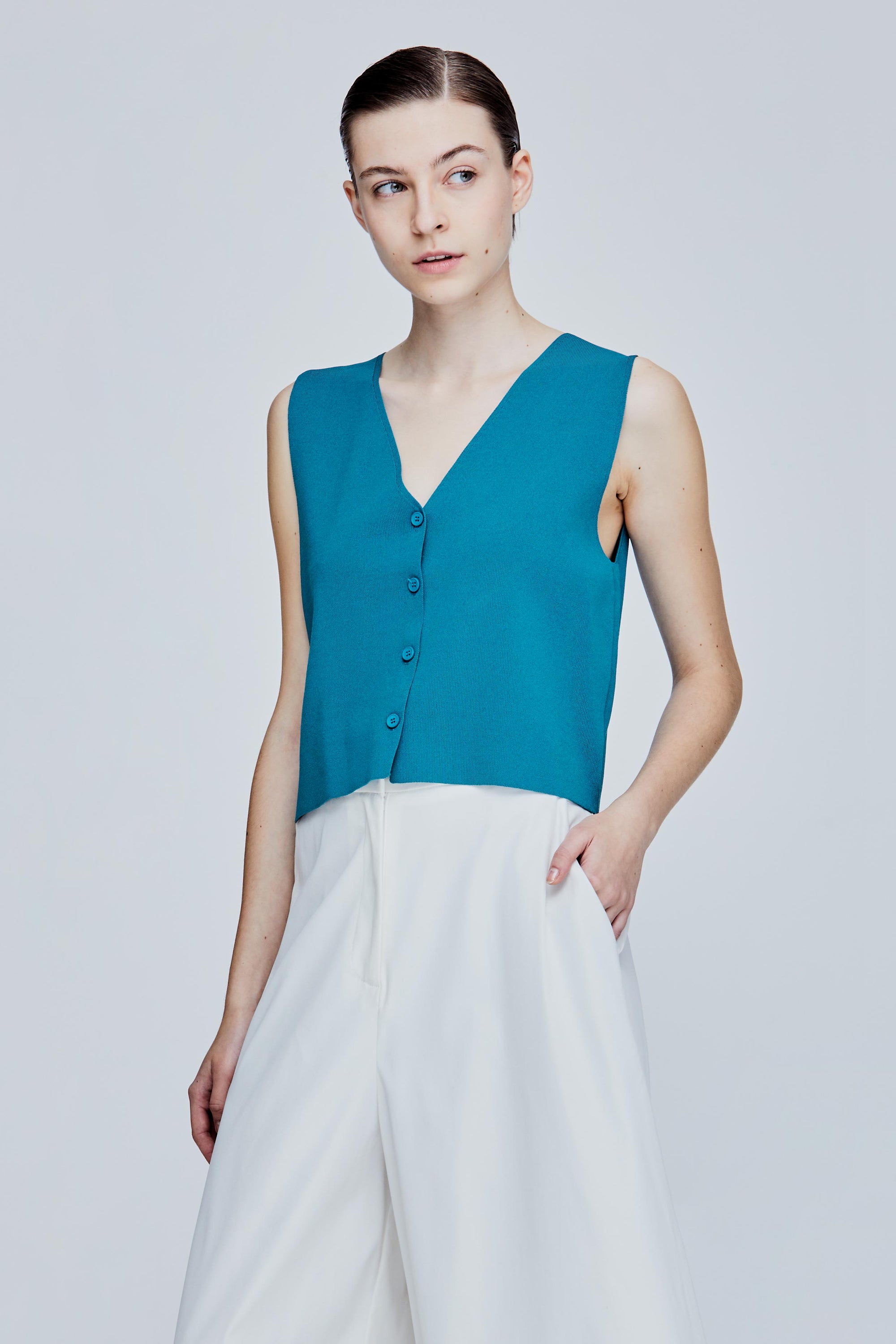 color:TEAL BLUE