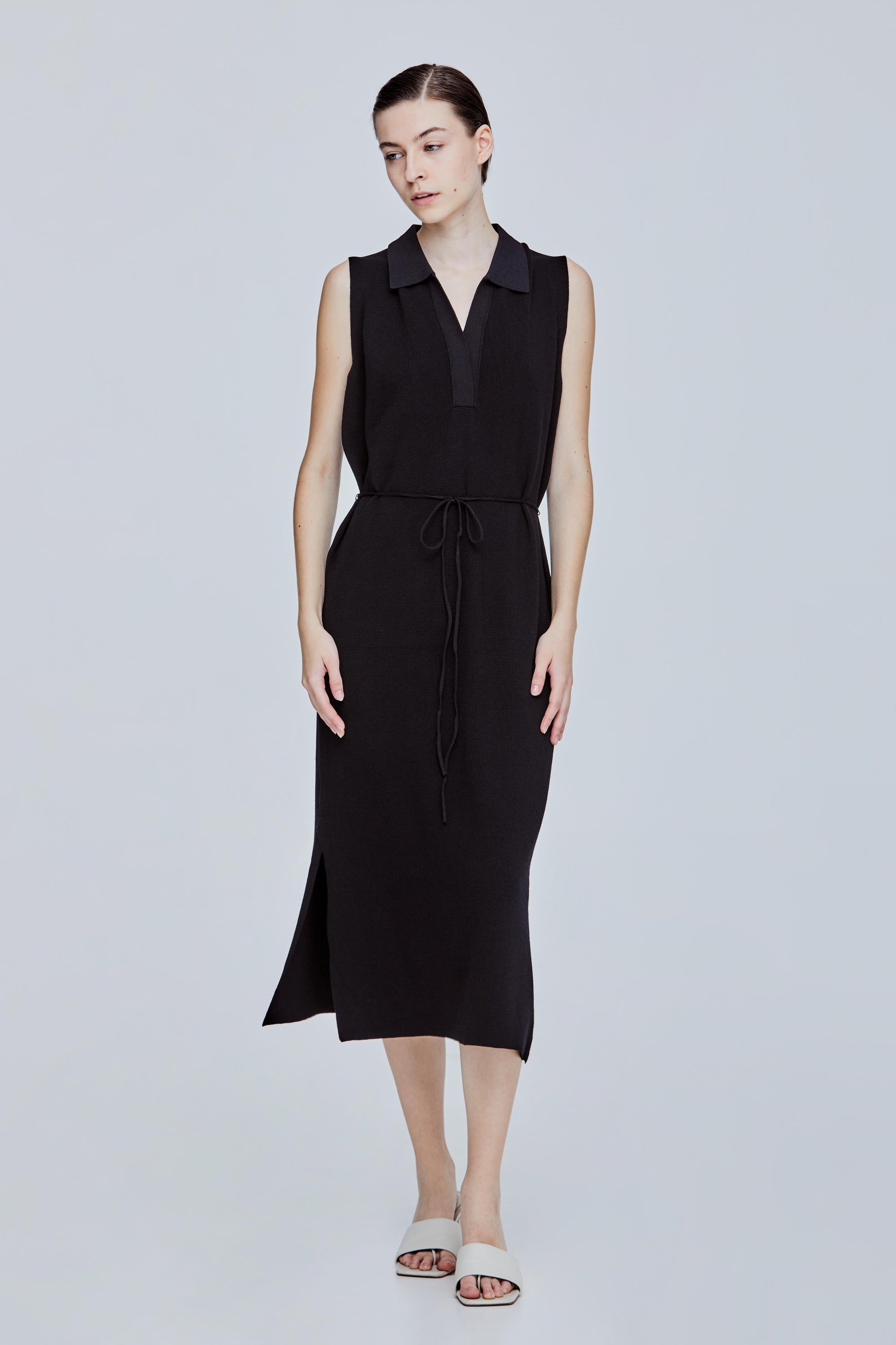 color:NOIR