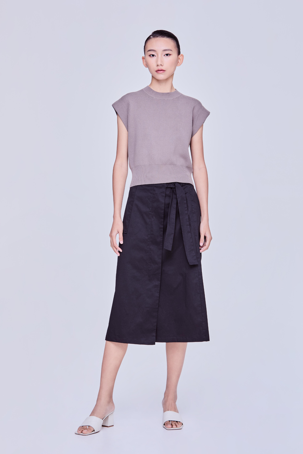 color:KHAKI GREY