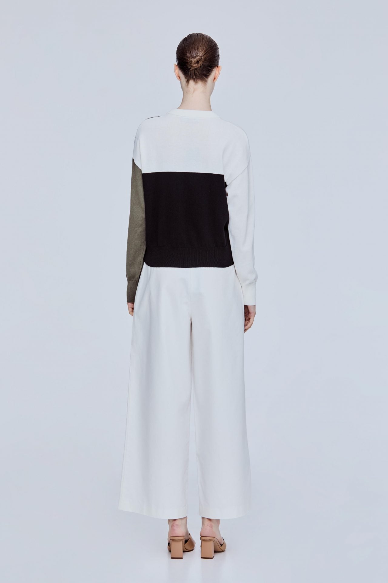 color:IVORY