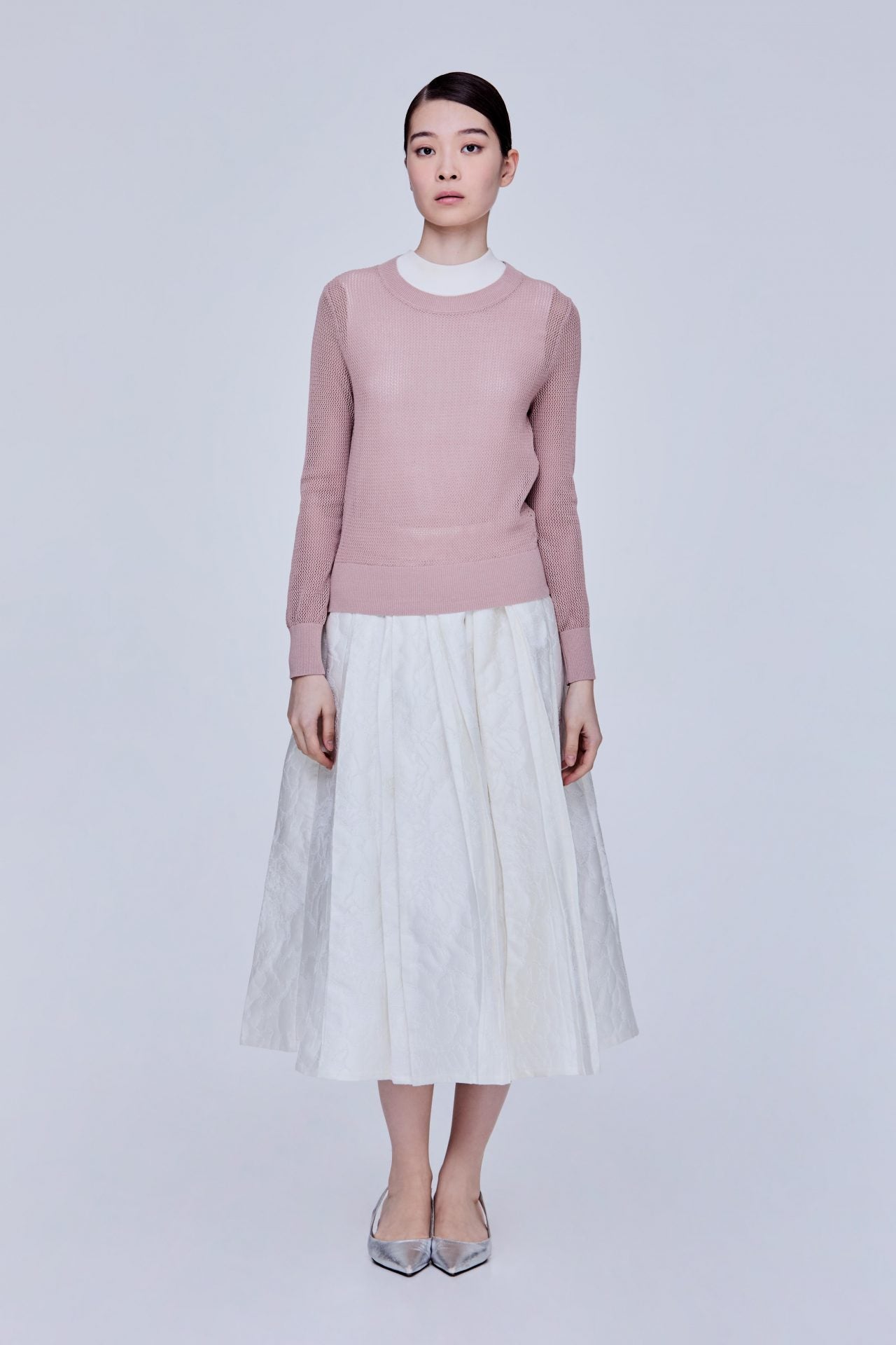 color:BLUSH