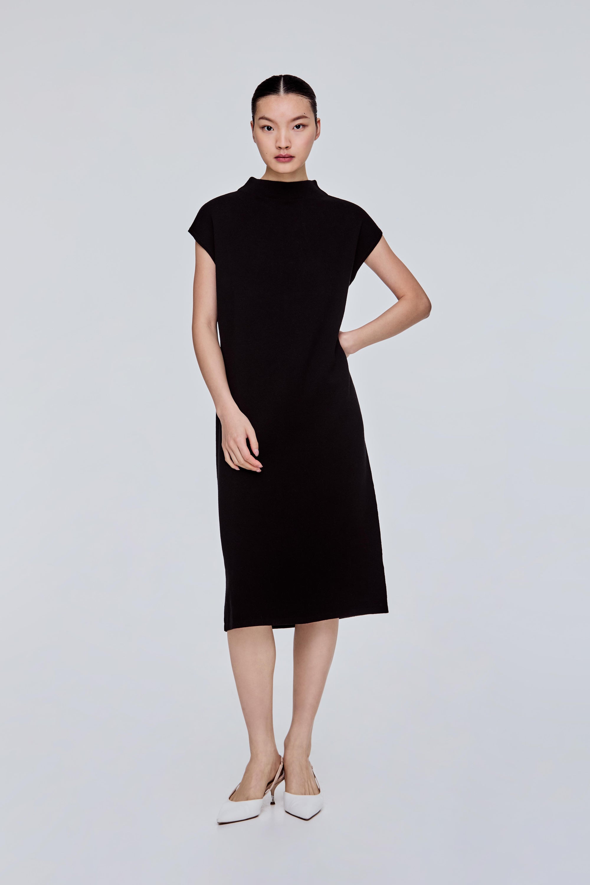 color:NOIR
