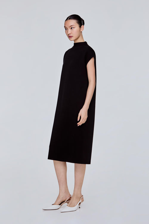 color:NOIR