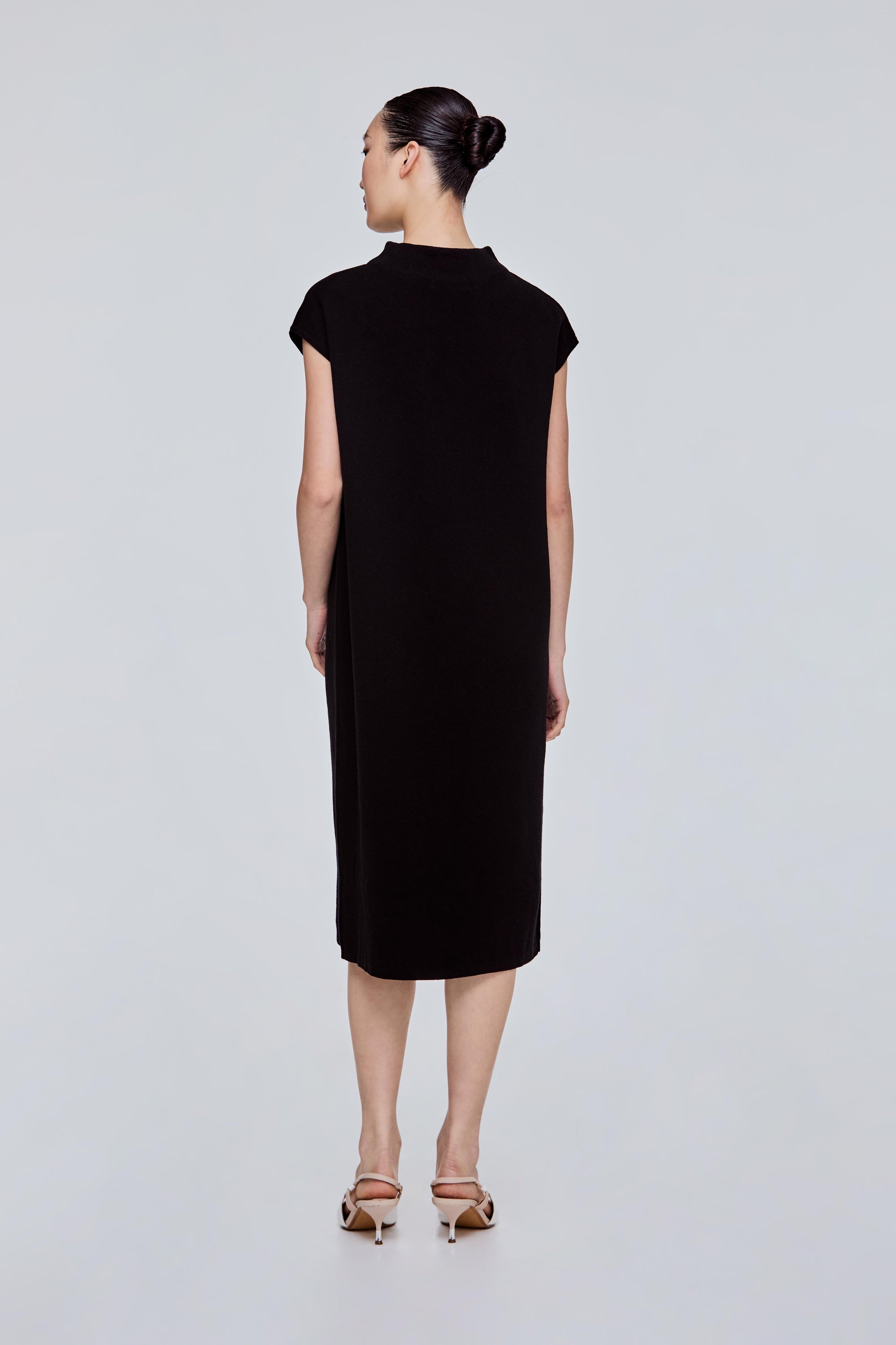 color:NOIR