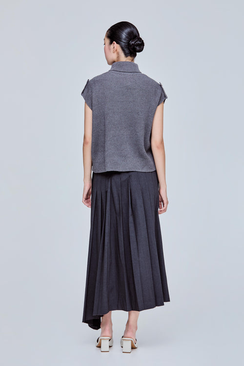 Oversize Buttoned Sweater