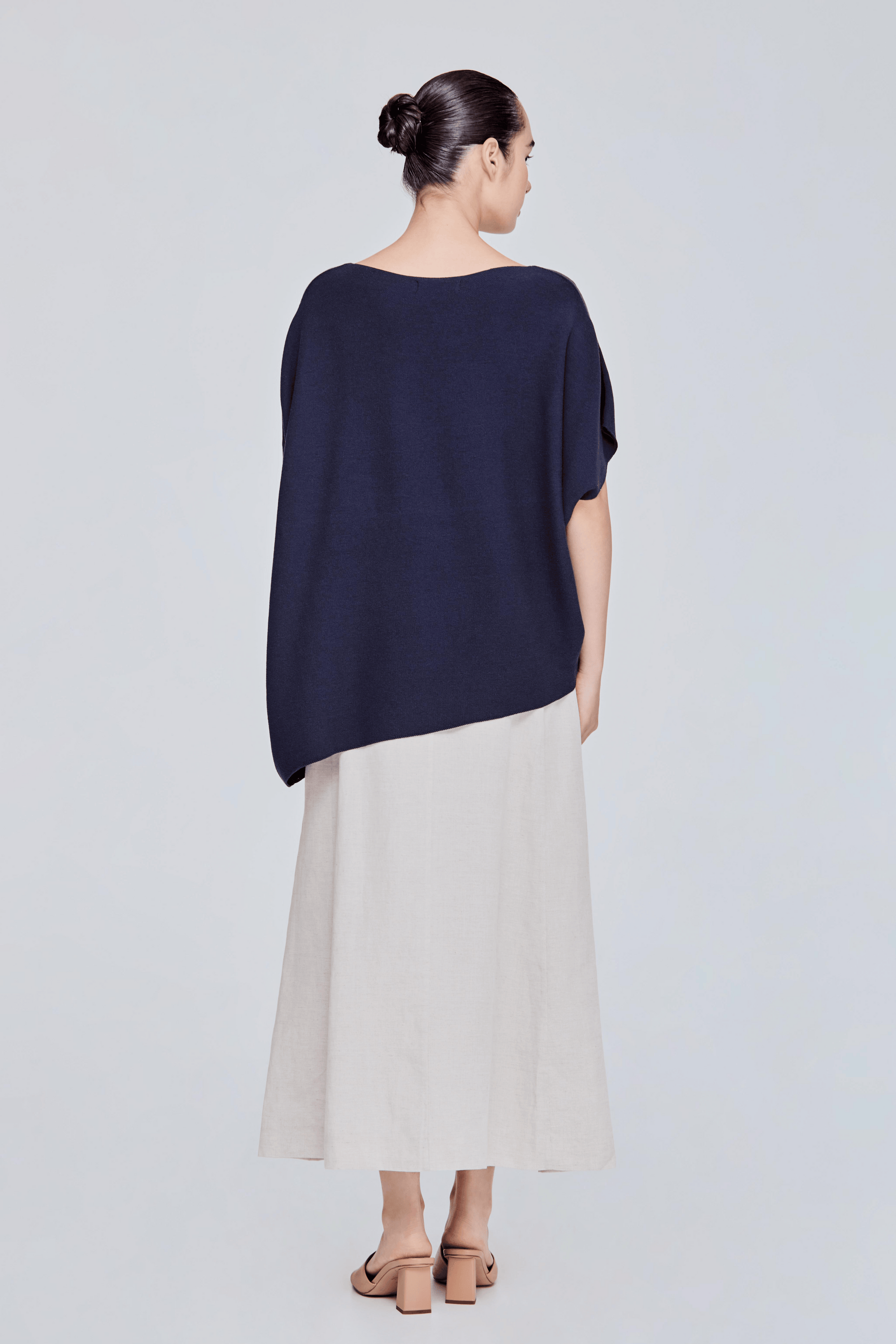 color:STONE BLUE