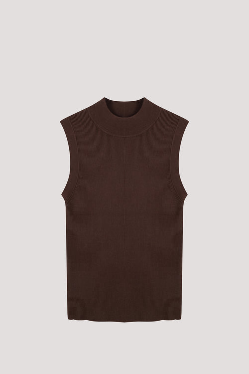 color:BROWN