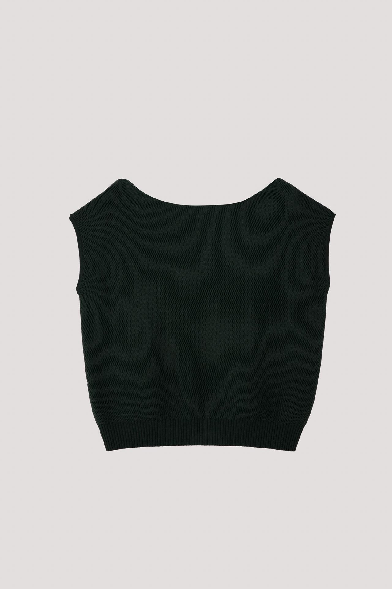 color:DARK GREEN