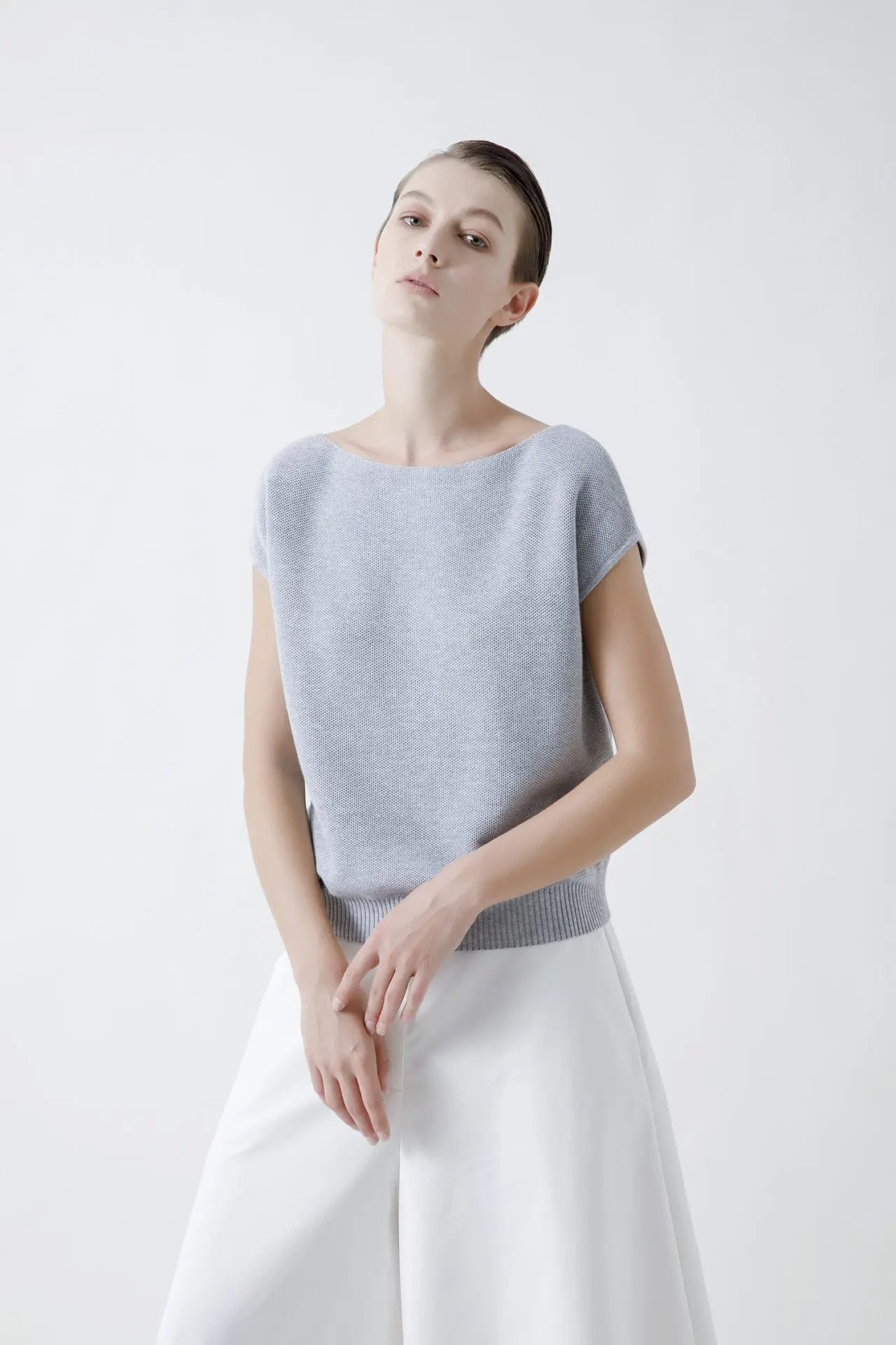 color:HUE GREY