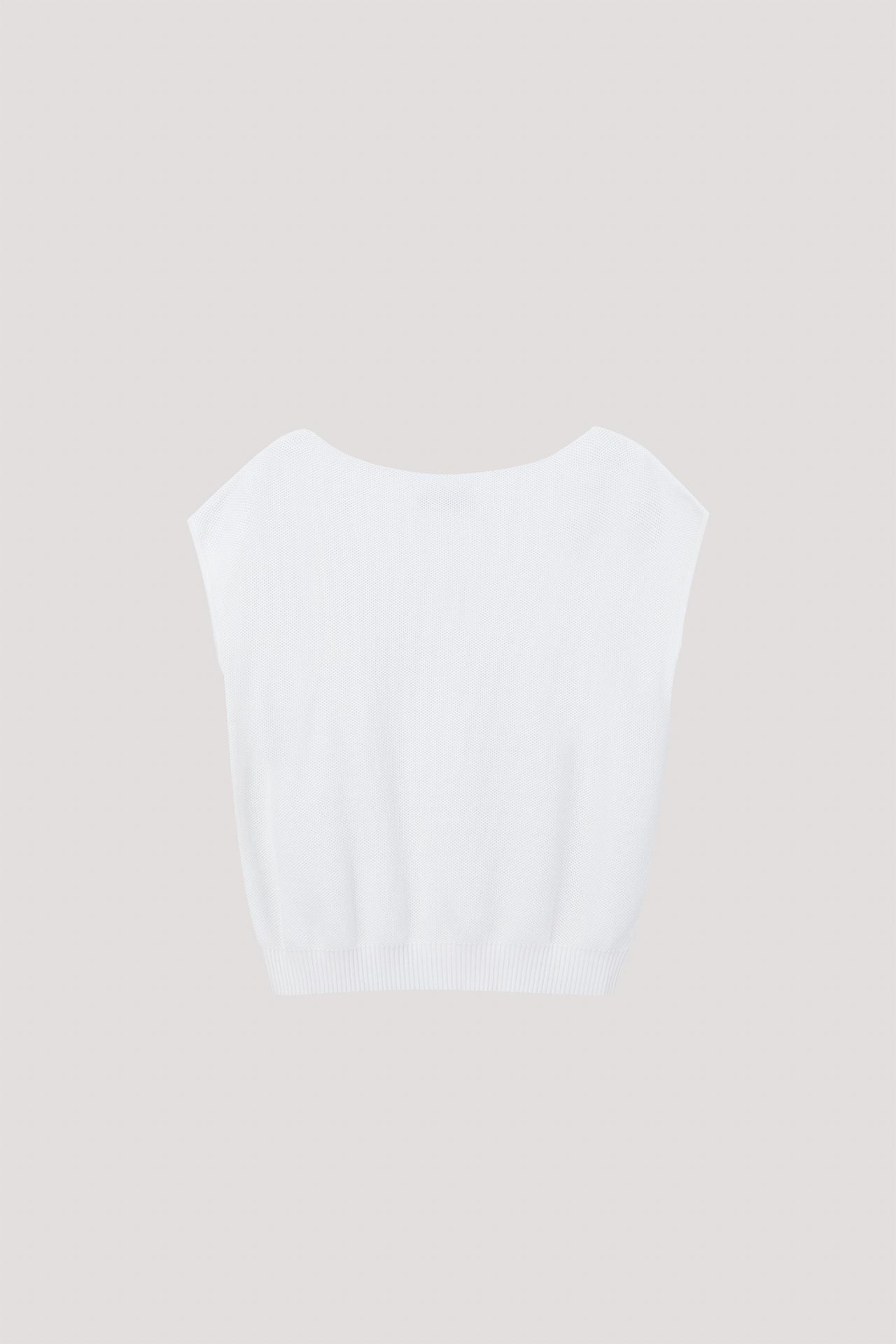 color:IVORY