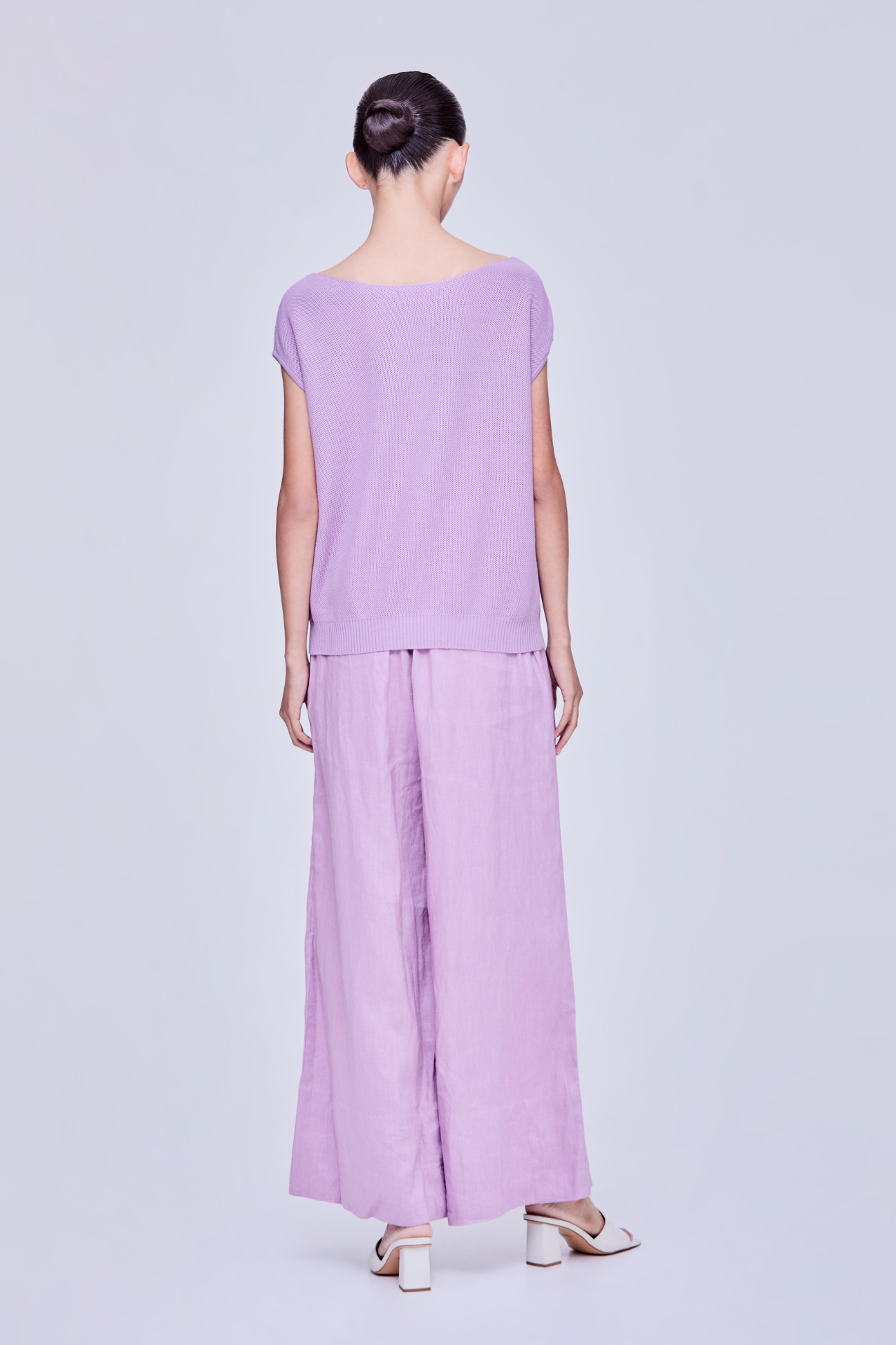 color:ORCHID