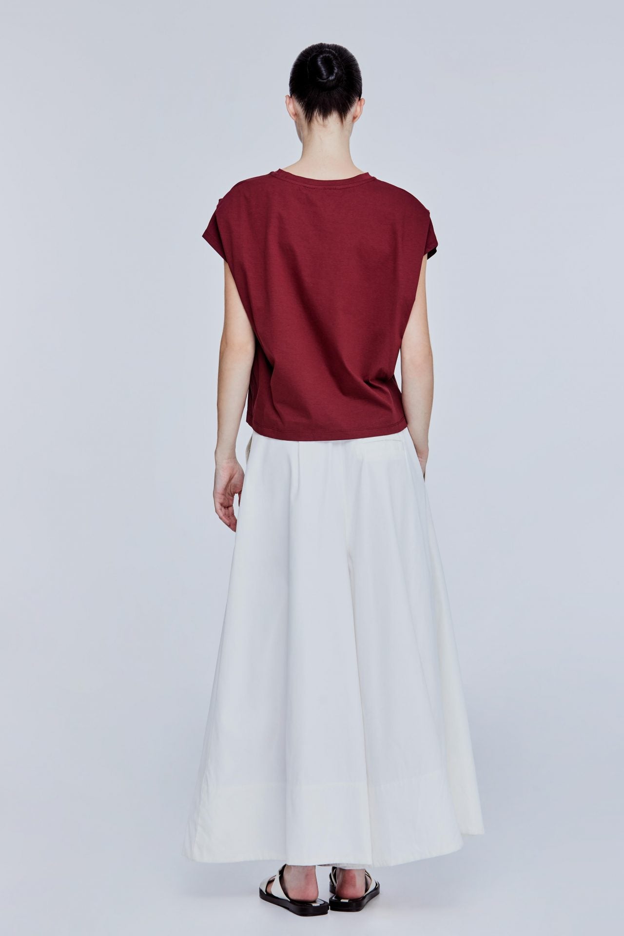 color:MAROON