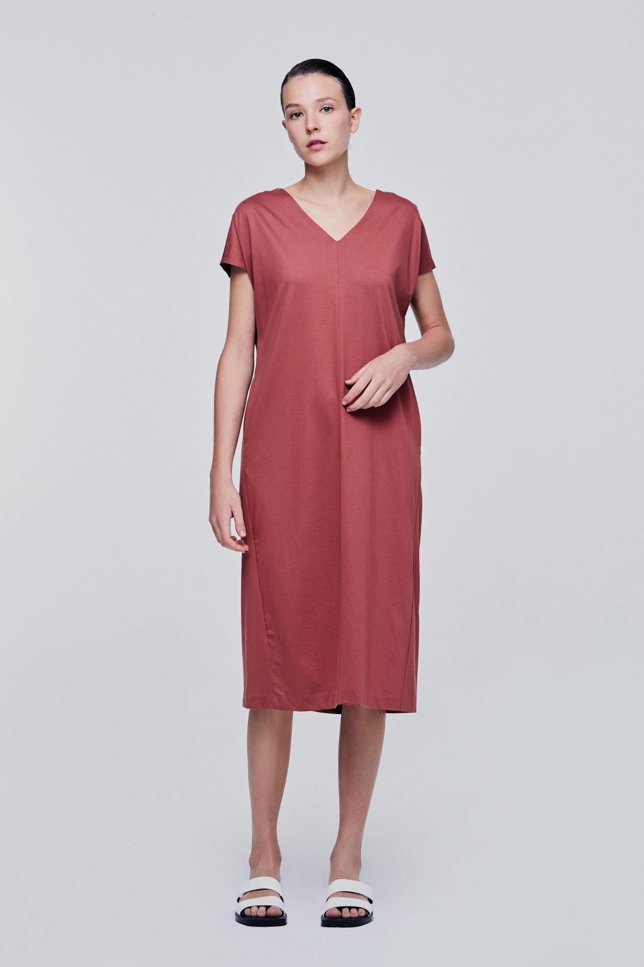 color:ROSEWOOD