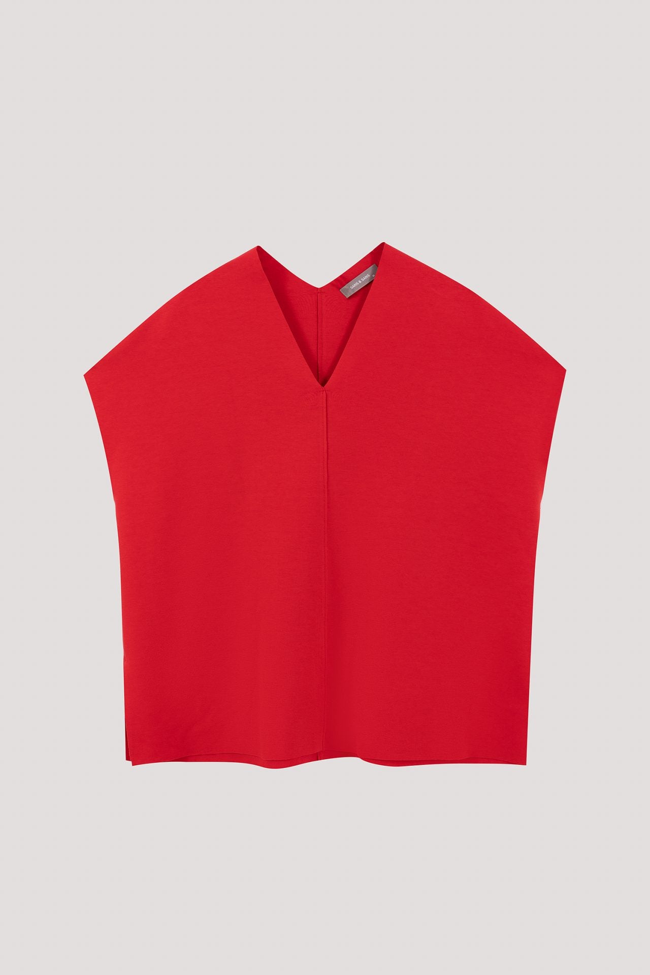 color:RED