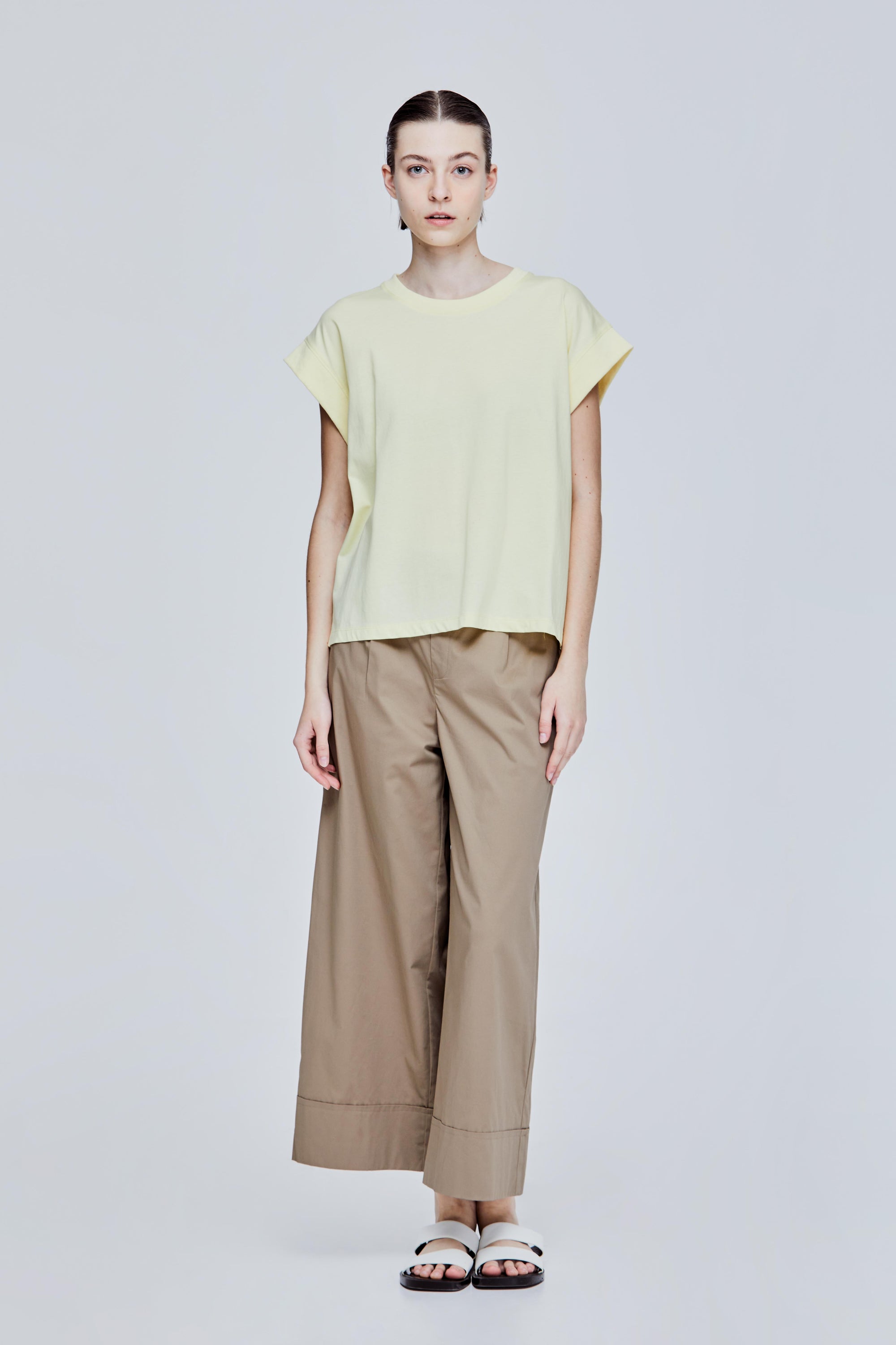 color:PALE YELLOW