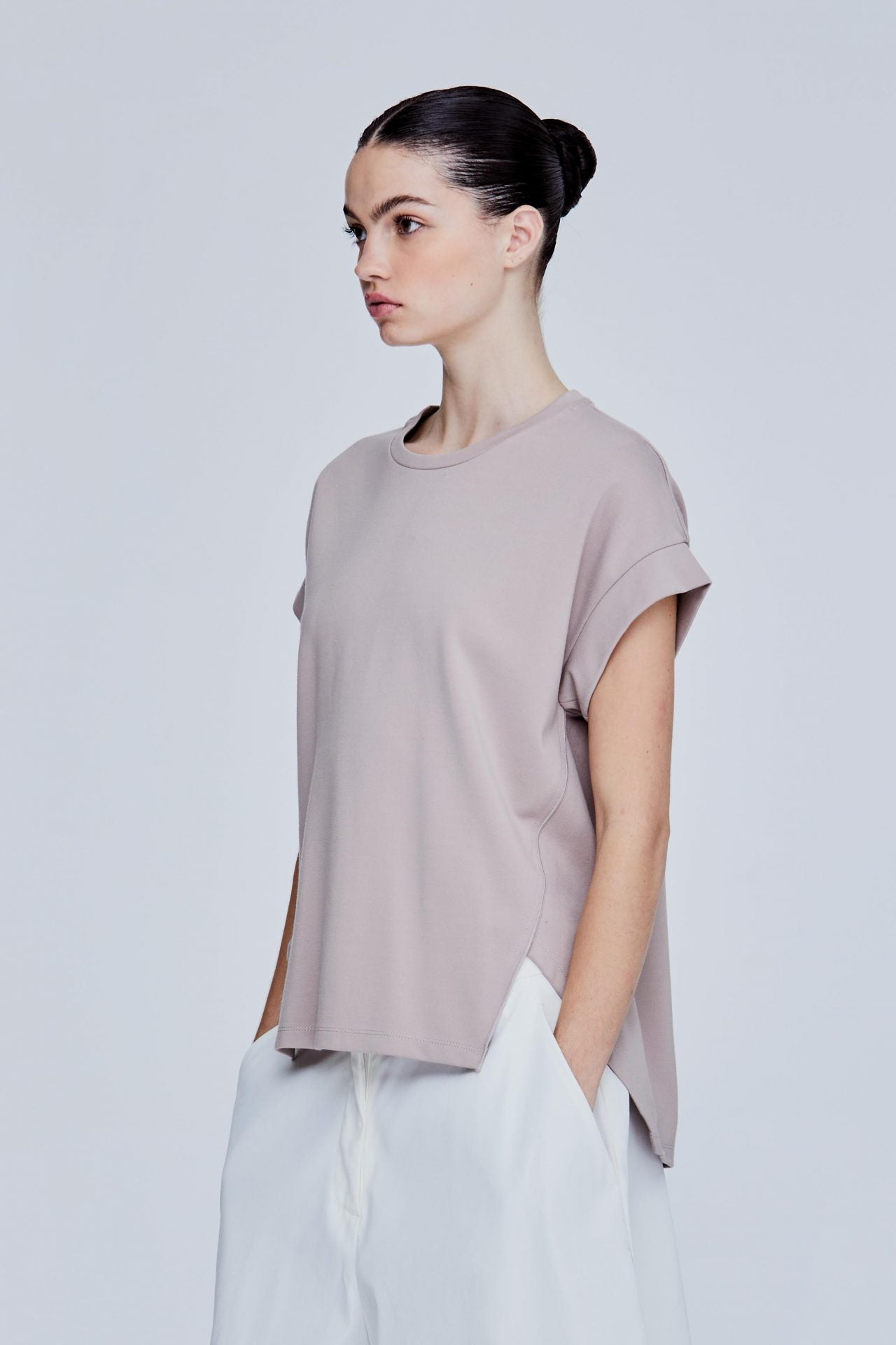 color:HEATHER