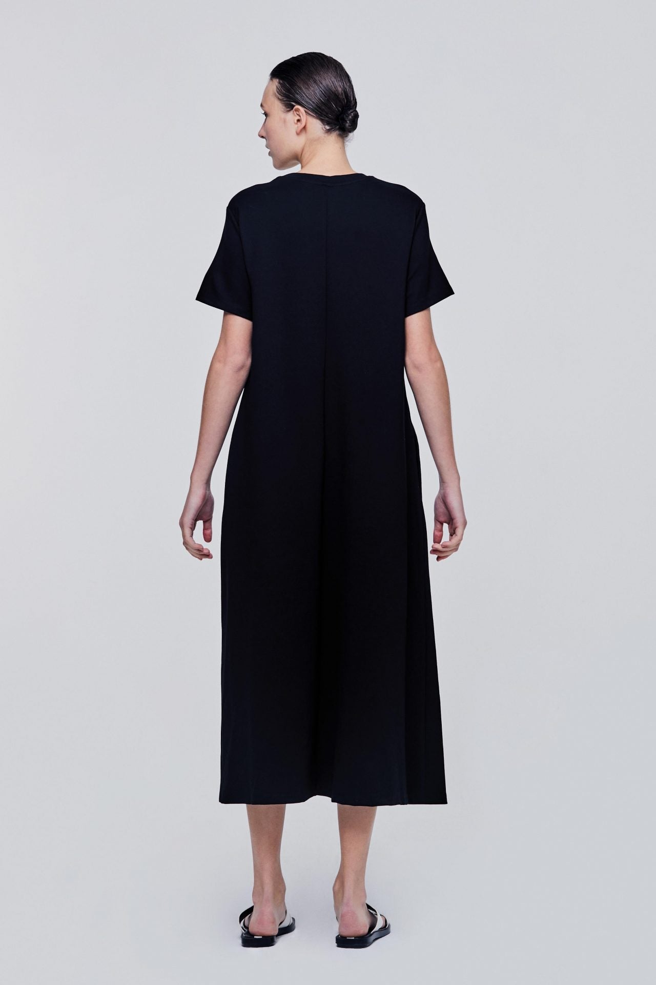 color:NOIR