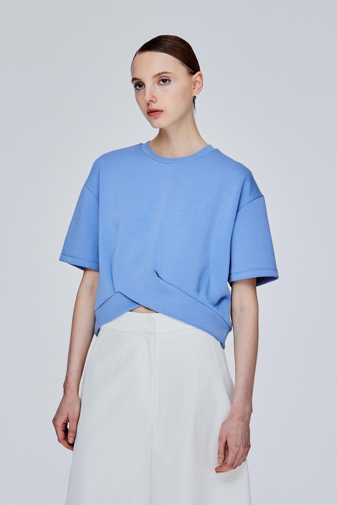 color:CORNFLOWER
