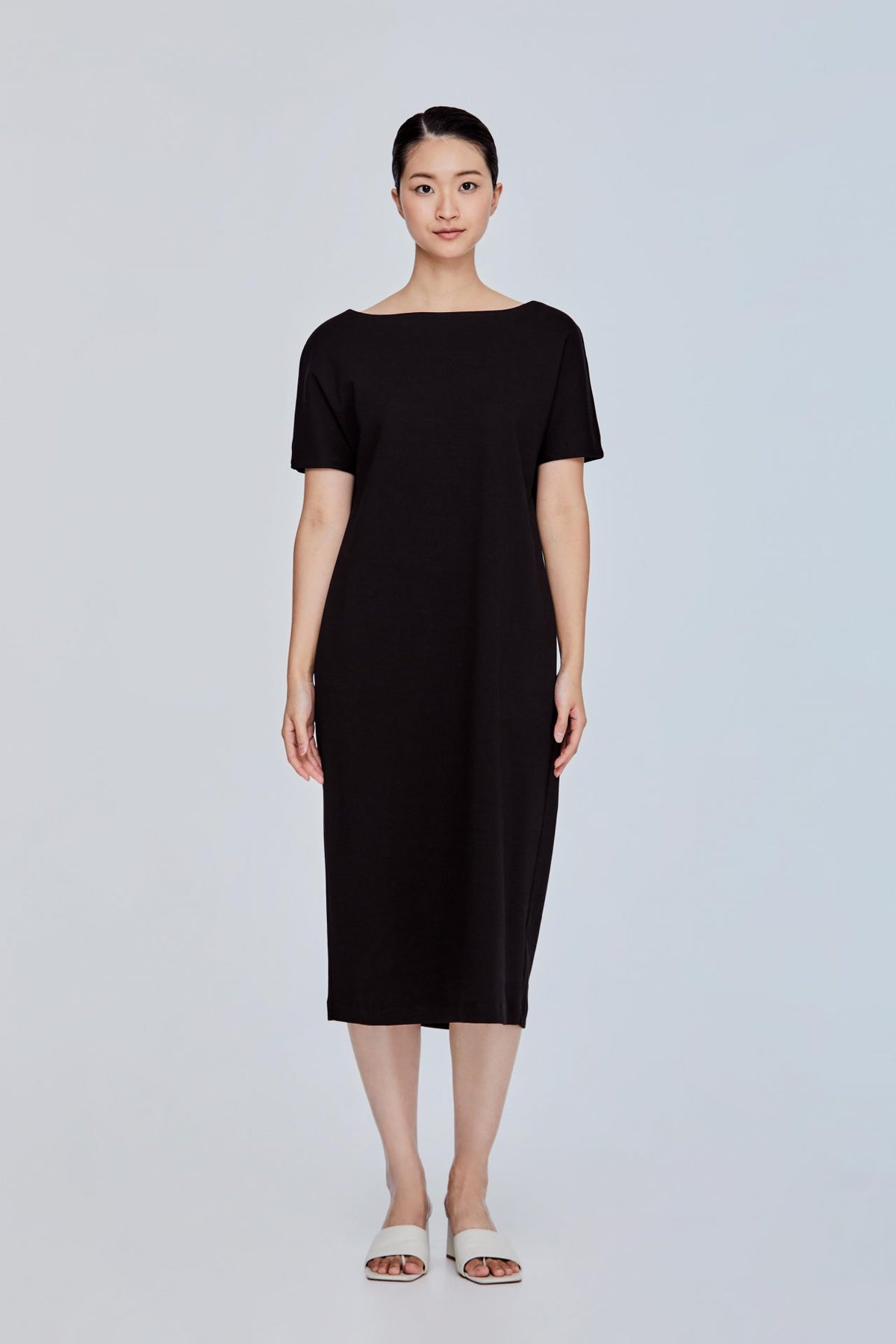 color:NOIR