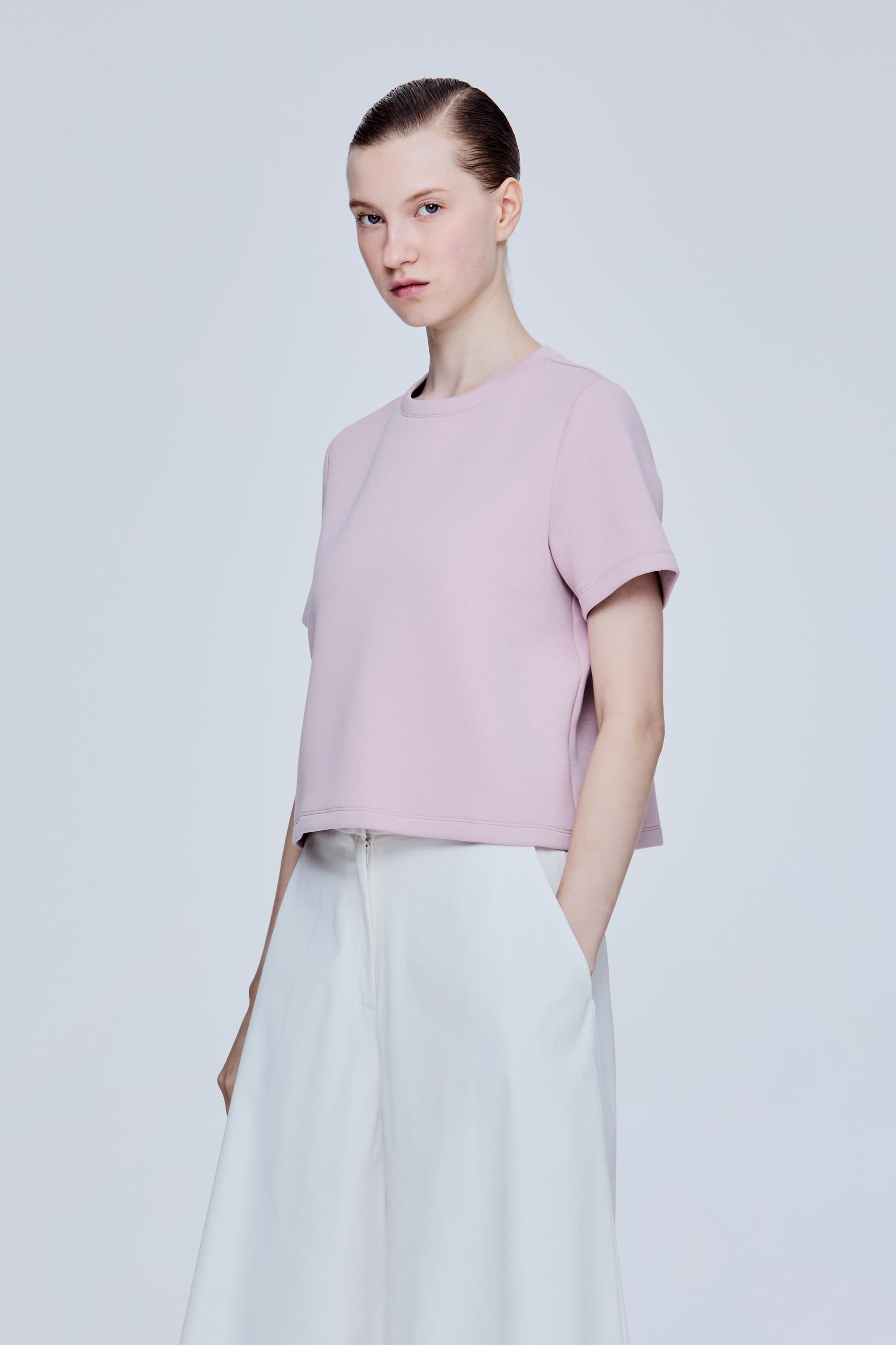 color:BLUSH