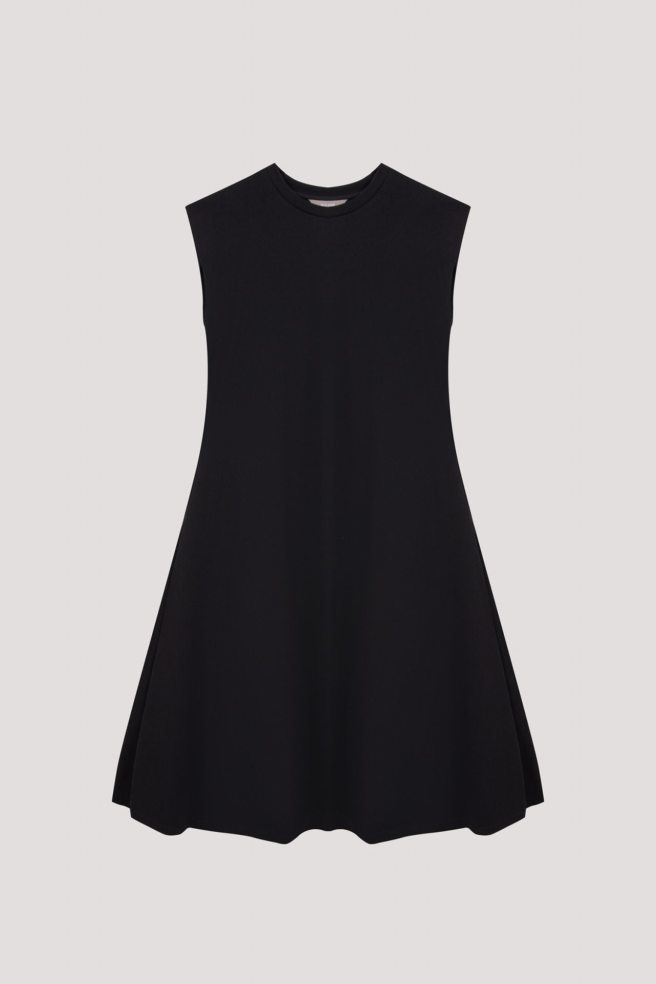 color:NOIR