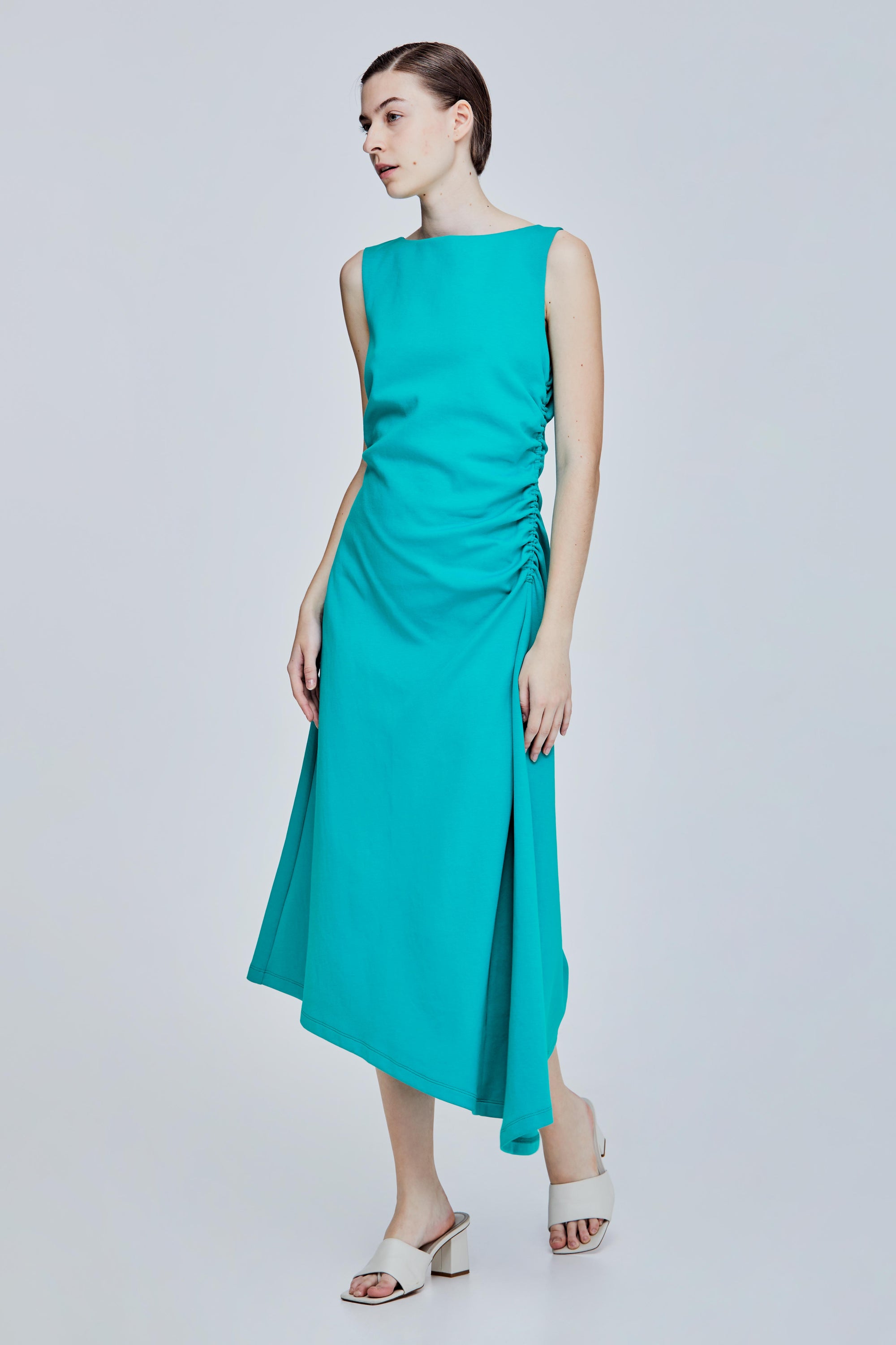 color:TURQUOISE