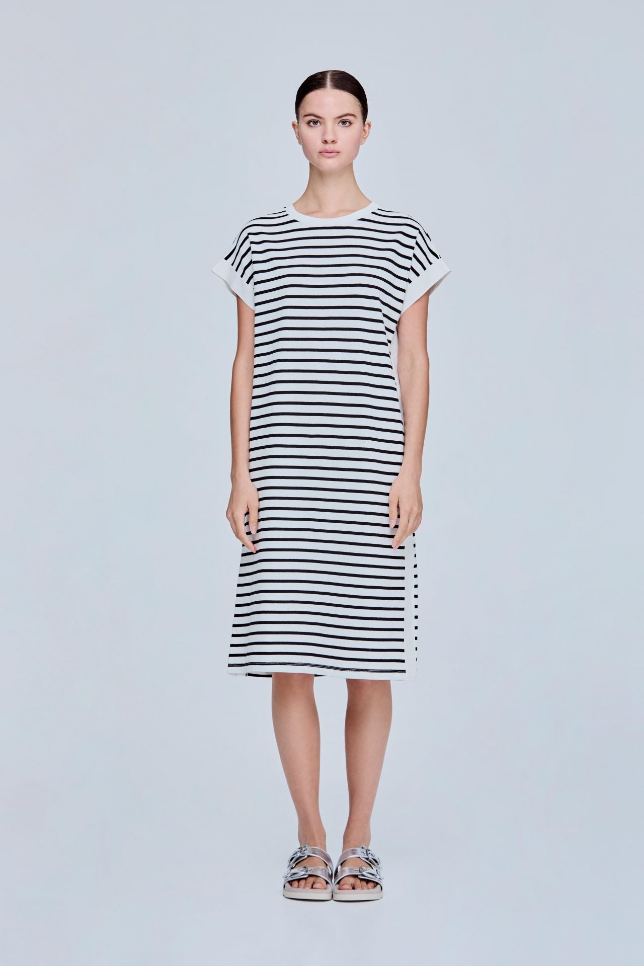 color:IVORY