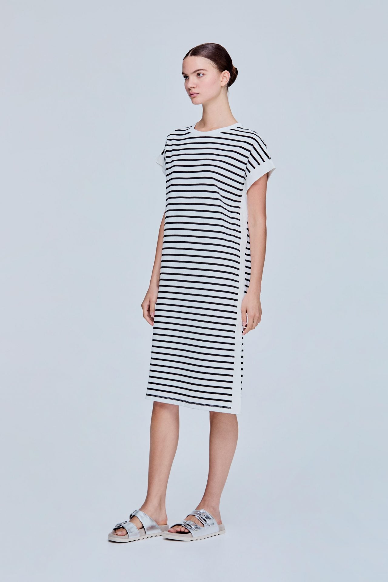 color:IVORY
