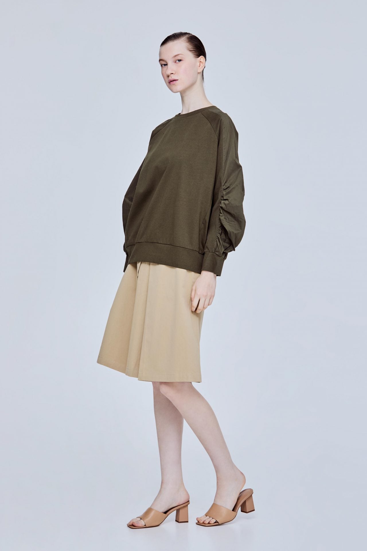color:ARMY GREEN