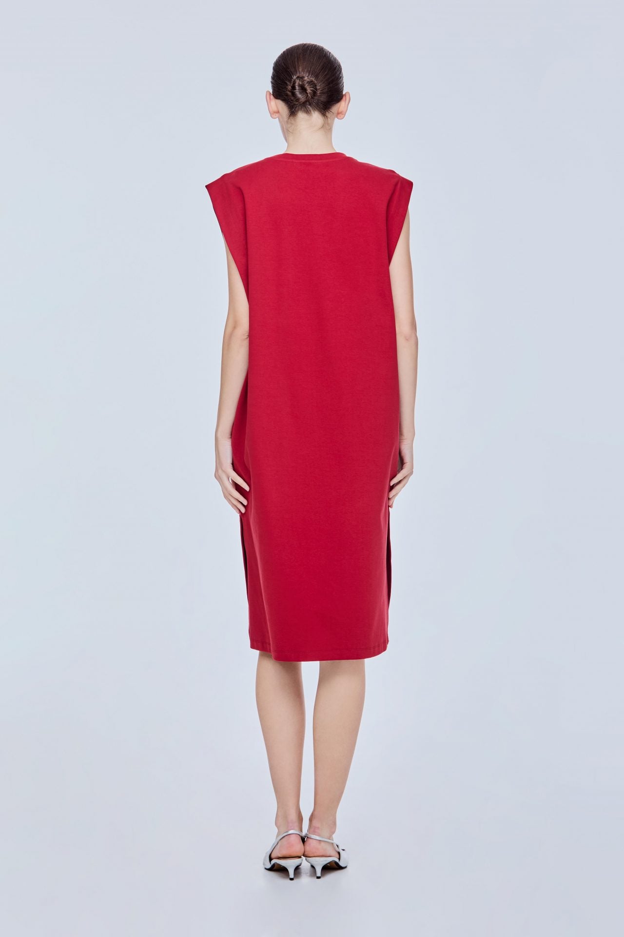 color:DARK RED