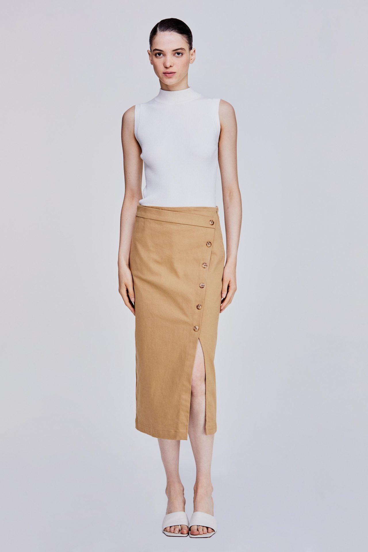 color:CAMEL